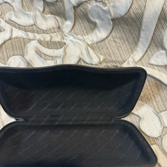 Balenciaga Black Sunglasses with Gold Accents - Picture 8 of 9